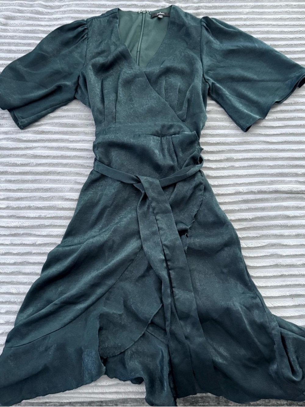 lulu's dark green dress